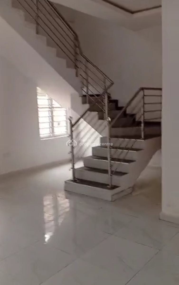 5 Bedroom Fully Detached Duplex. Spacious Sitting Room and Master Be*, Ajao Estate Ikeja Airport, Ikeja, Lagos, Detached Duplex for Sale