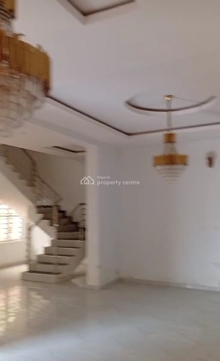5 Bedroom Fully Detached Duplex. Spacious Sitting Room and Master Be*, Ajao Estate Ikeja Airport, Ikeja, Lagos, Detached Duplex for Sale