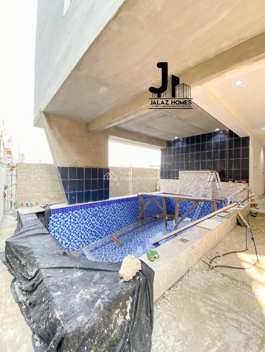 2 Bedroom Apartment, Lekki Phase 1, Lekki, Lagos, Flat / Apartment for Sale