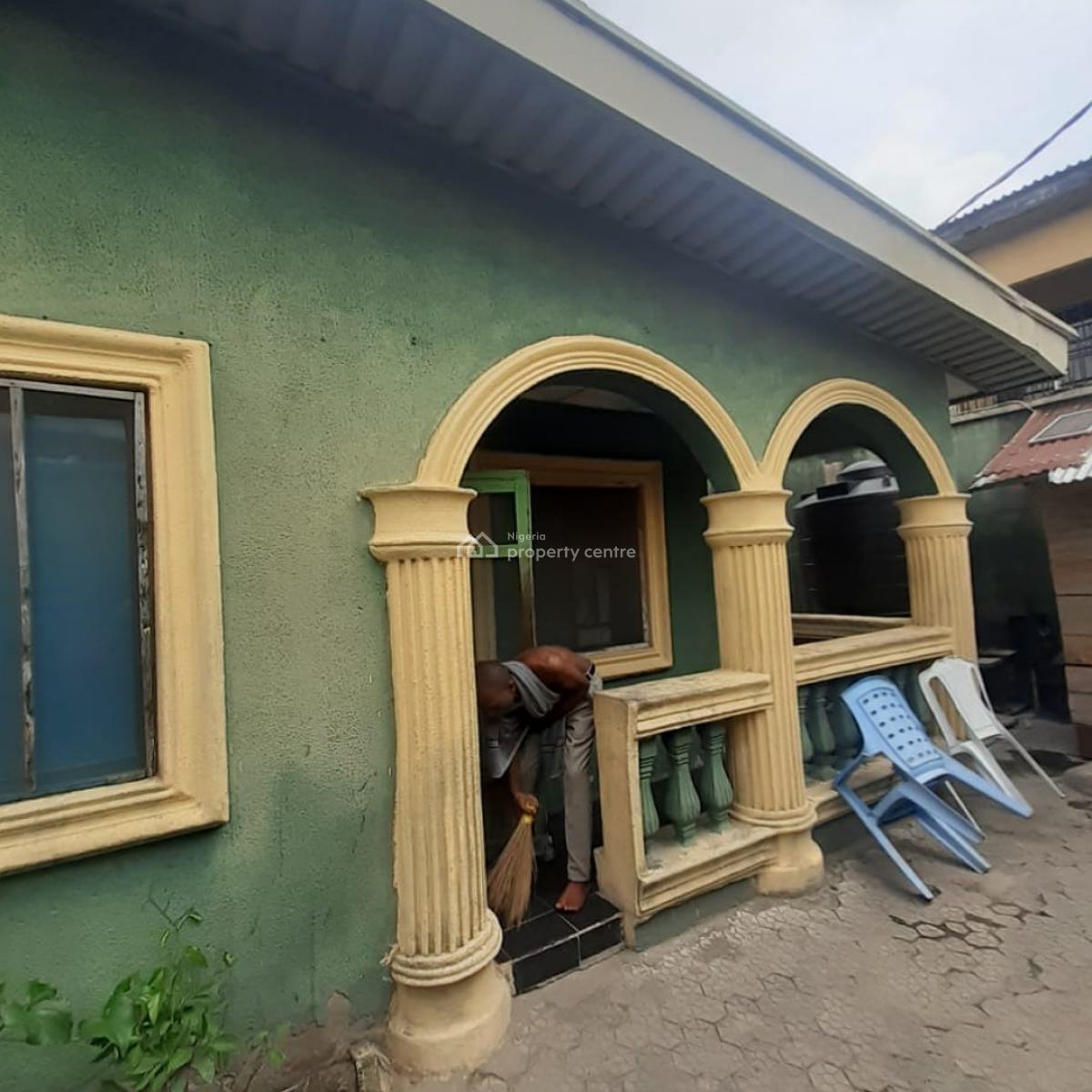Well Maintained Bungalow at Festac Town Lagos, 7th Avenue Festac Town Lagos, Festac, Amuwo Odofin, Lagos, Detached Bungalow for Sale