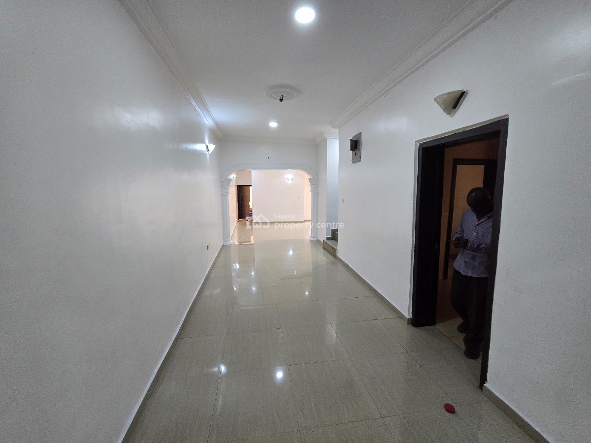 Newly Renovated 4-bedroom Semi-detached Detached Duplex  Plus Bq, Crown Estate, Sangotedo, Ajah, Lagos, Detached Duplex for Rent