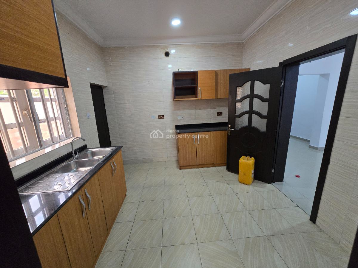 Newly Renovated 4-bedroom Semi-detached Detached Duplex  Plus Bq, Crown Estate, Sangotedo, Ajah, Lagos, Detached Duplex for Rent