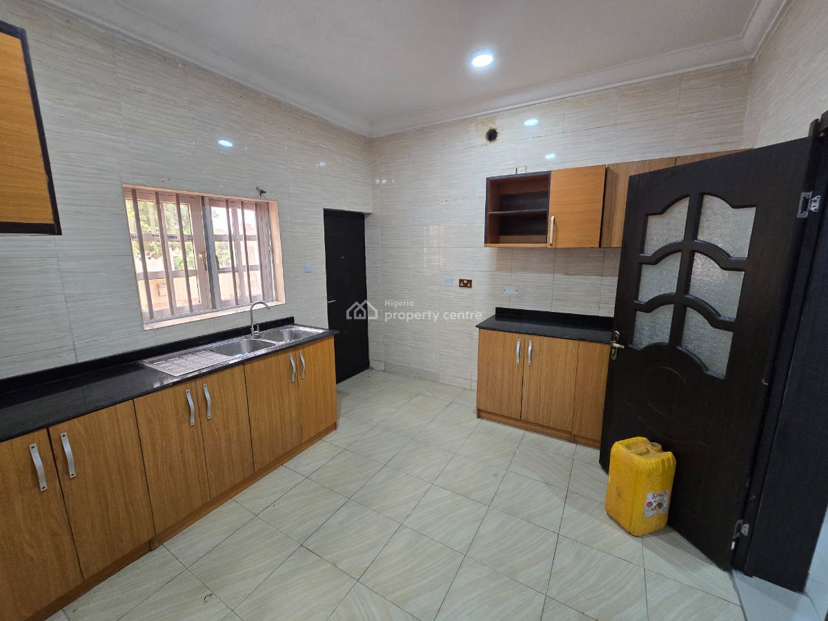 Newly Renovated 4-bedroom Semi-detached Detached Duplex  Plus Bq, Crown Estate, Sangotedo, Ajah, Lagos, Detached Duplex for Rent