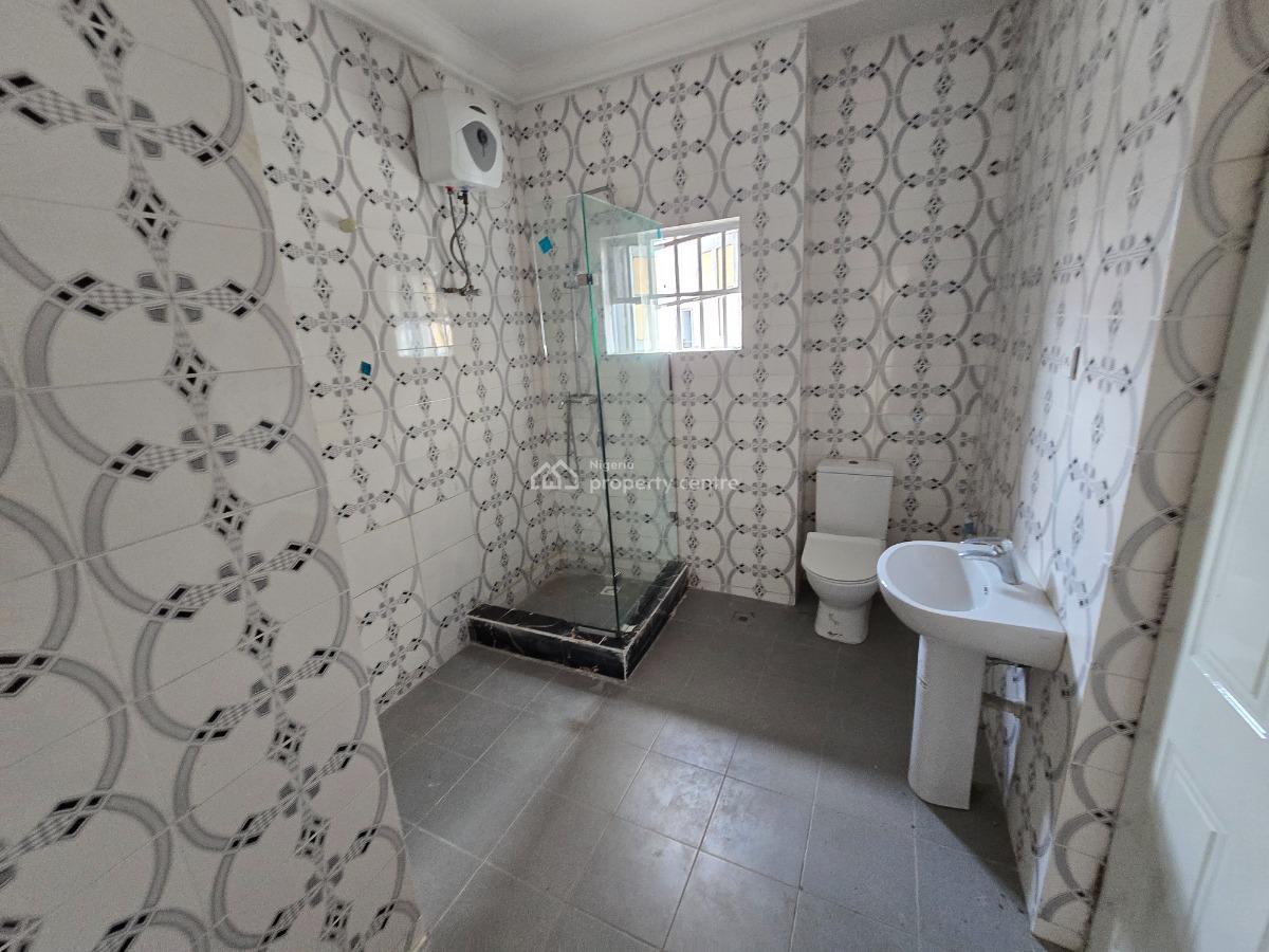 Newly Renovated 4-bedroom Semi-detached Detached Duplex  Plus Bq, Crown Estate, Sangotedo, Ajah, Lagos, Detached Duplex for Rent