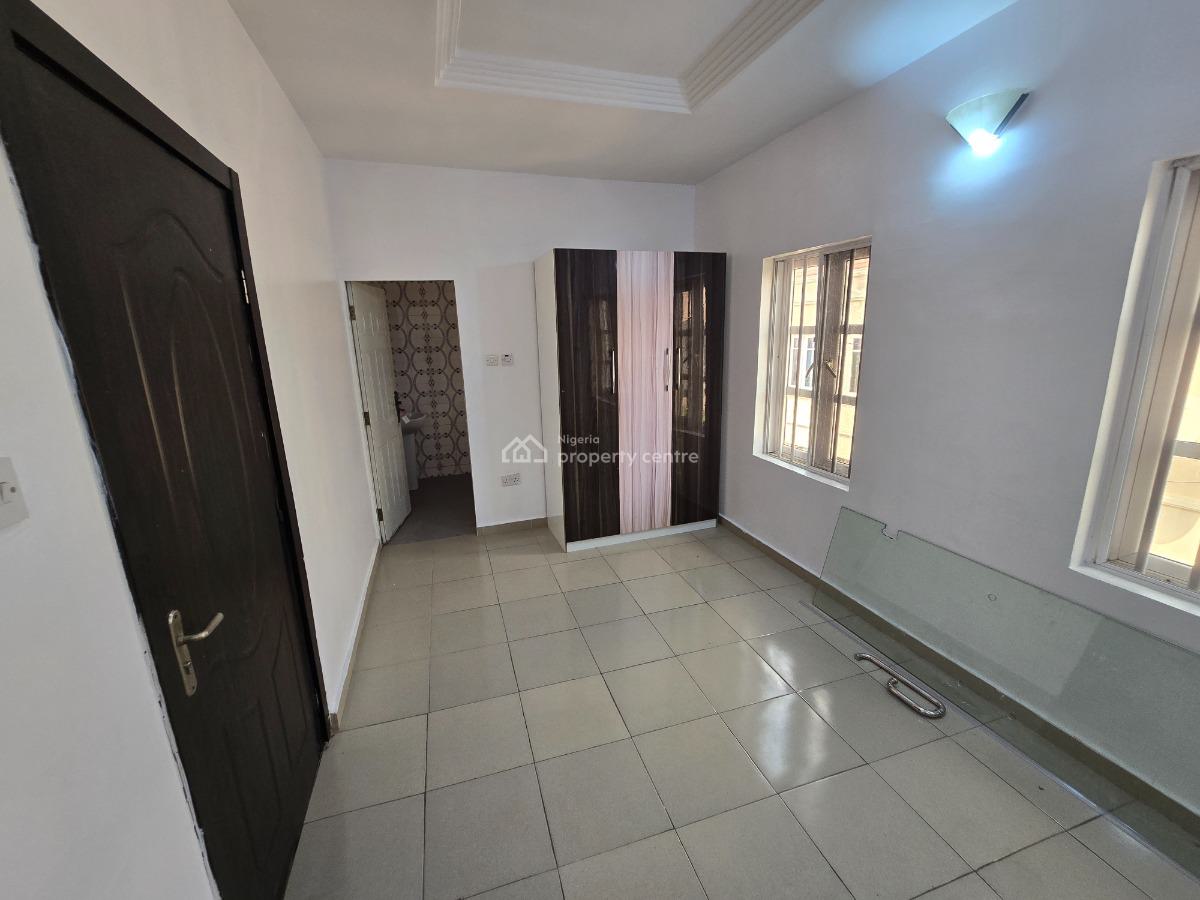 Newly Renovated 4-bedroom Semi-detached Detached Duplex  Plus Bq, Crown Estate, Sangotedo, Ajah, Lagos, Detached Duplex for Rent