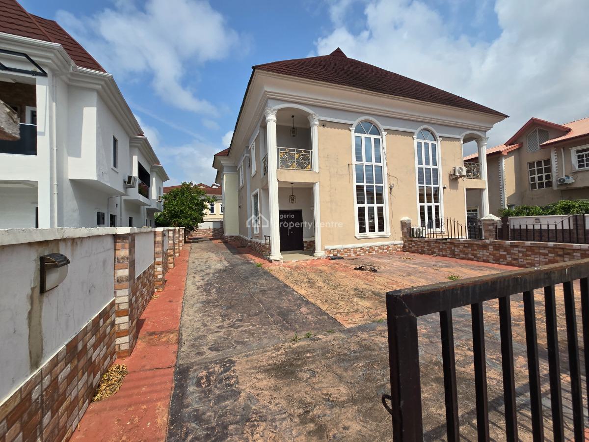 Newly Renovated 4-bedroom Semi-detached Detached Duplex  Plus Bq, Crown Estate, Sangotedo, Ajah, Lagos, Detached Duplex for Rent