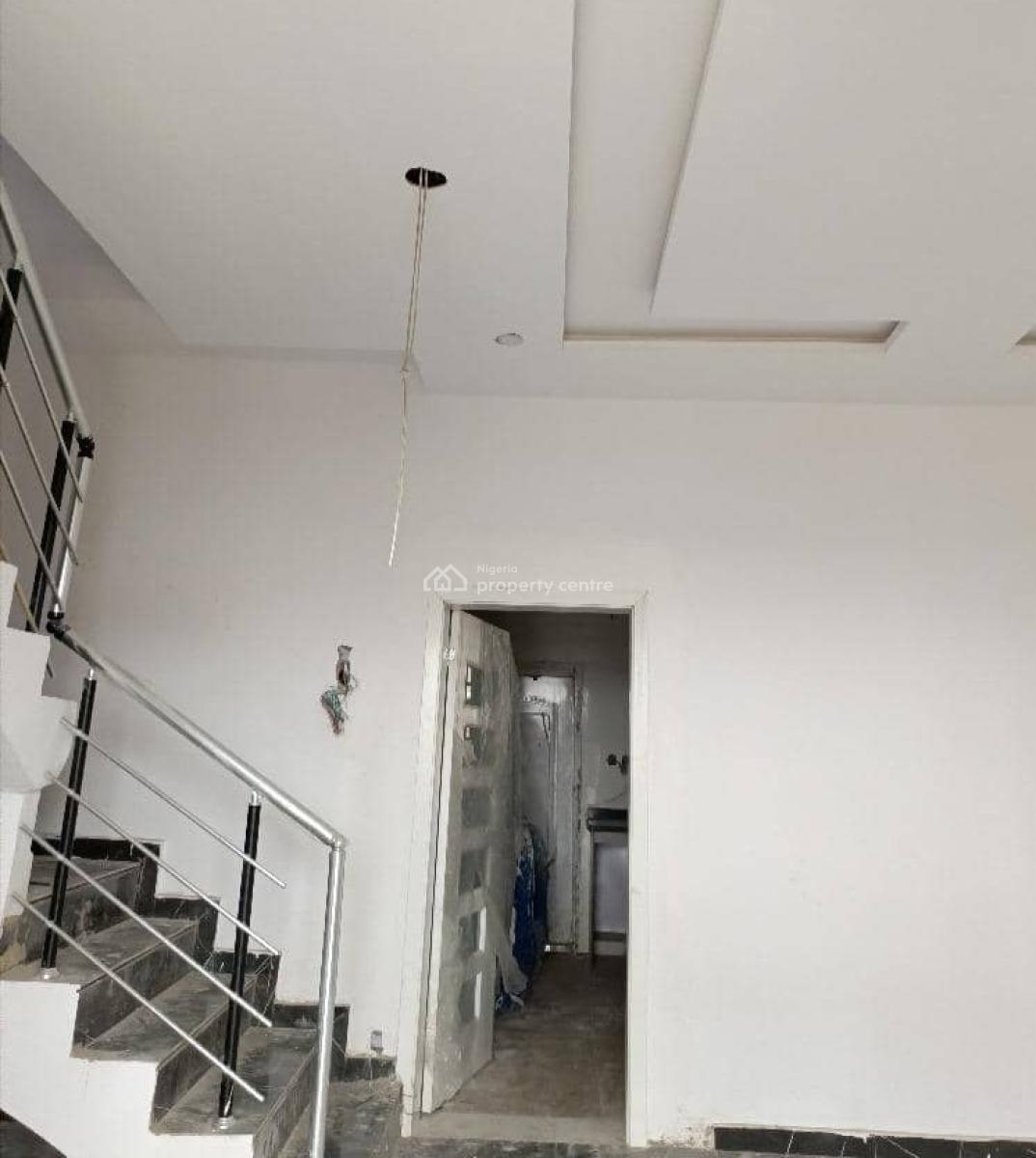 3 Bedroom Terrace Duplex at Creek Avenue Court, Ikota Lekki, Creek Avenue Court Phase 4, Behind Chevron Alternative, Ikota, Lekki, Lagos, Terraced Duplex for Sale