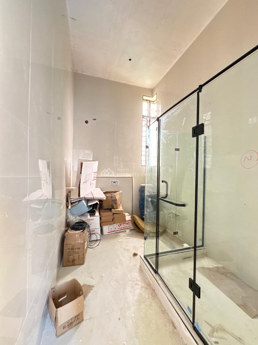 Amazing 3 Bedroom Apartment with a Pool and Gym, Lekki Phase 1, Lekki, Lagos, Flat / Apartment for Sale