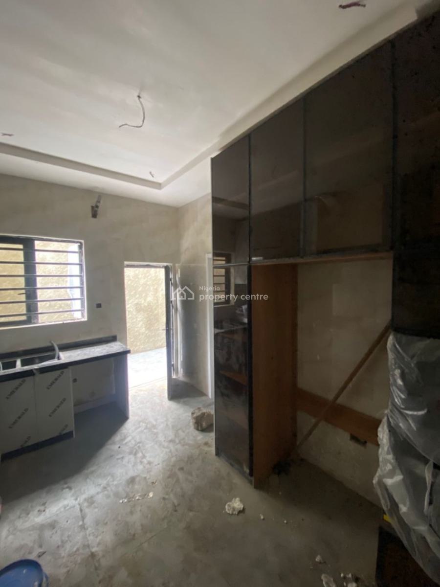 4 Bedroom Fully Detached with Bq, Gra Phase 1, Magodo, Lagos, Detached Duplex for Sale