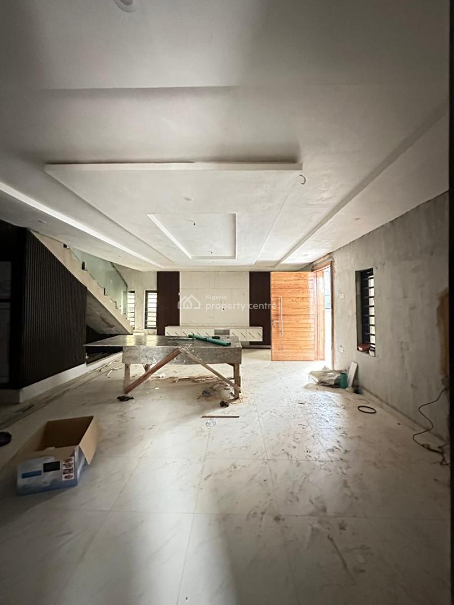 Luxury 4 Bedroom Semi-detached Home, Surulere, Lagos, Semi-detached Duplex for Sale