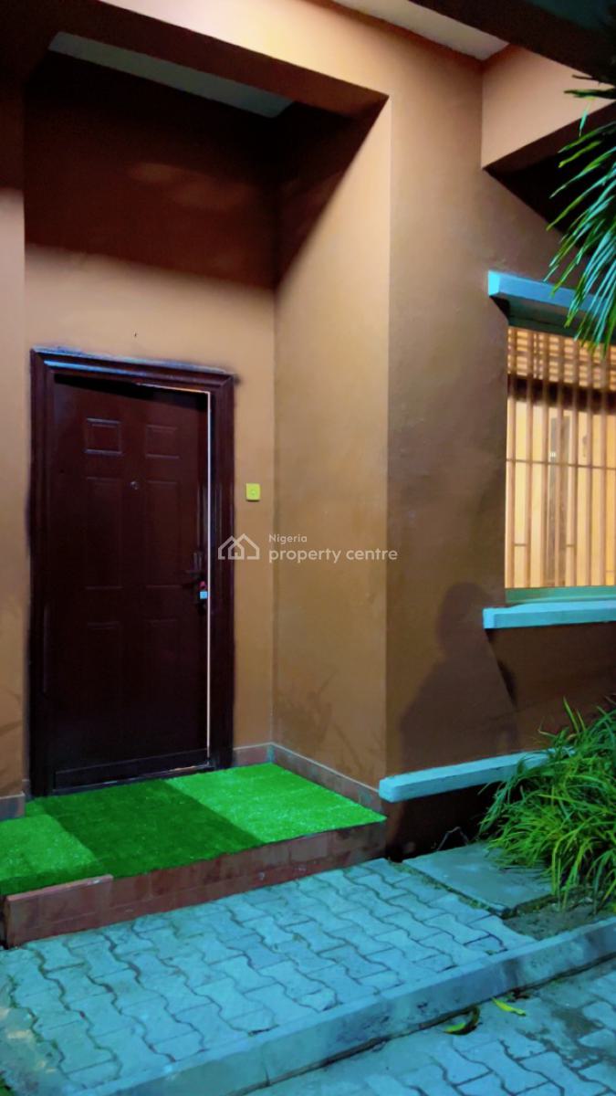 Newly Renovated Very Spacious Shared Duplex, Studio,miniflat, Bedroom, Secured Estate Agungi Lekki, Idado, Lekki, Lagos, Detached Duplex for Rent