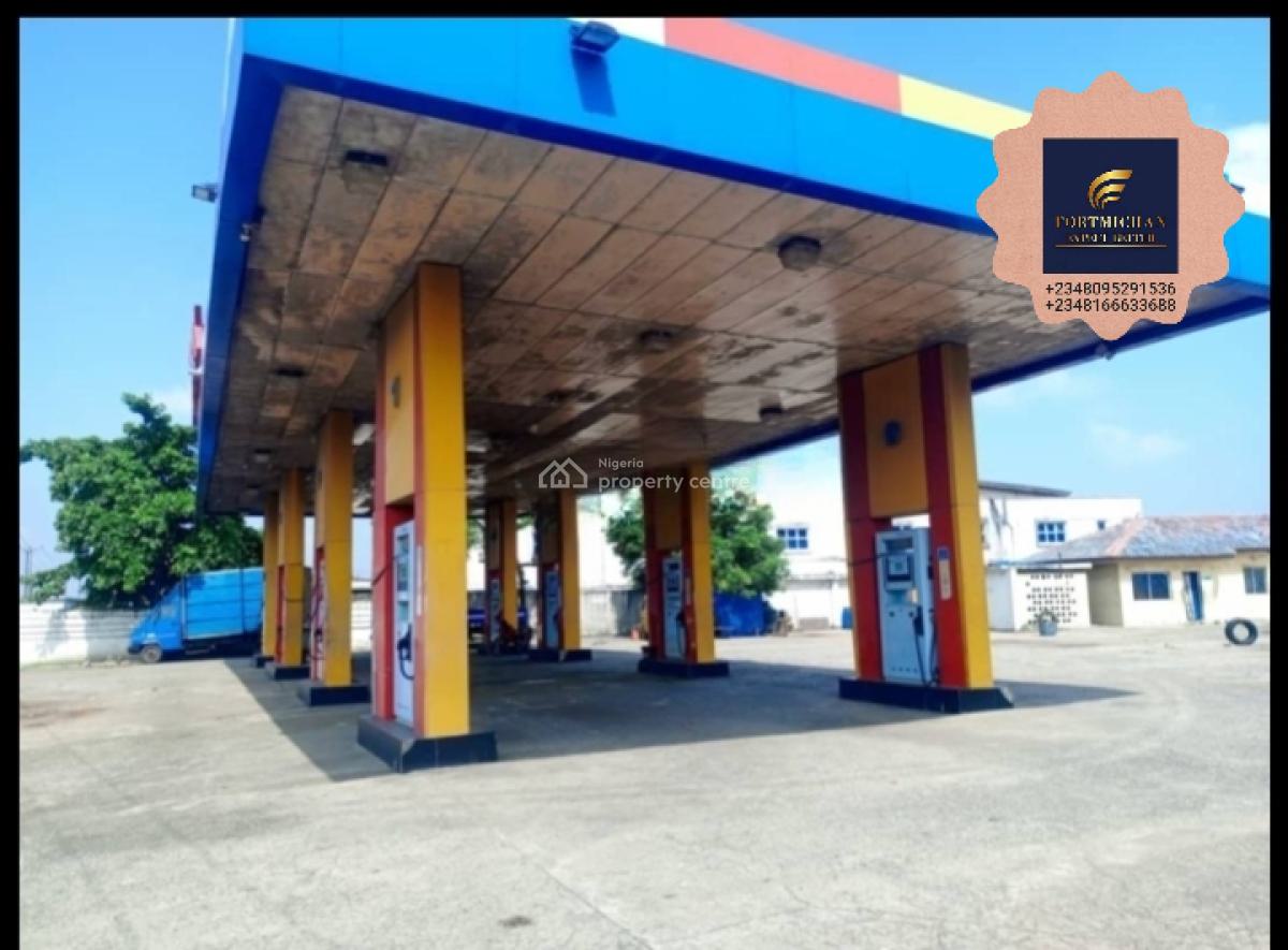 Prime Licensed Filling Station, Lagos Abeokuta Expressway, Dopemu, Agege, Lagos, Filling Station for Sale