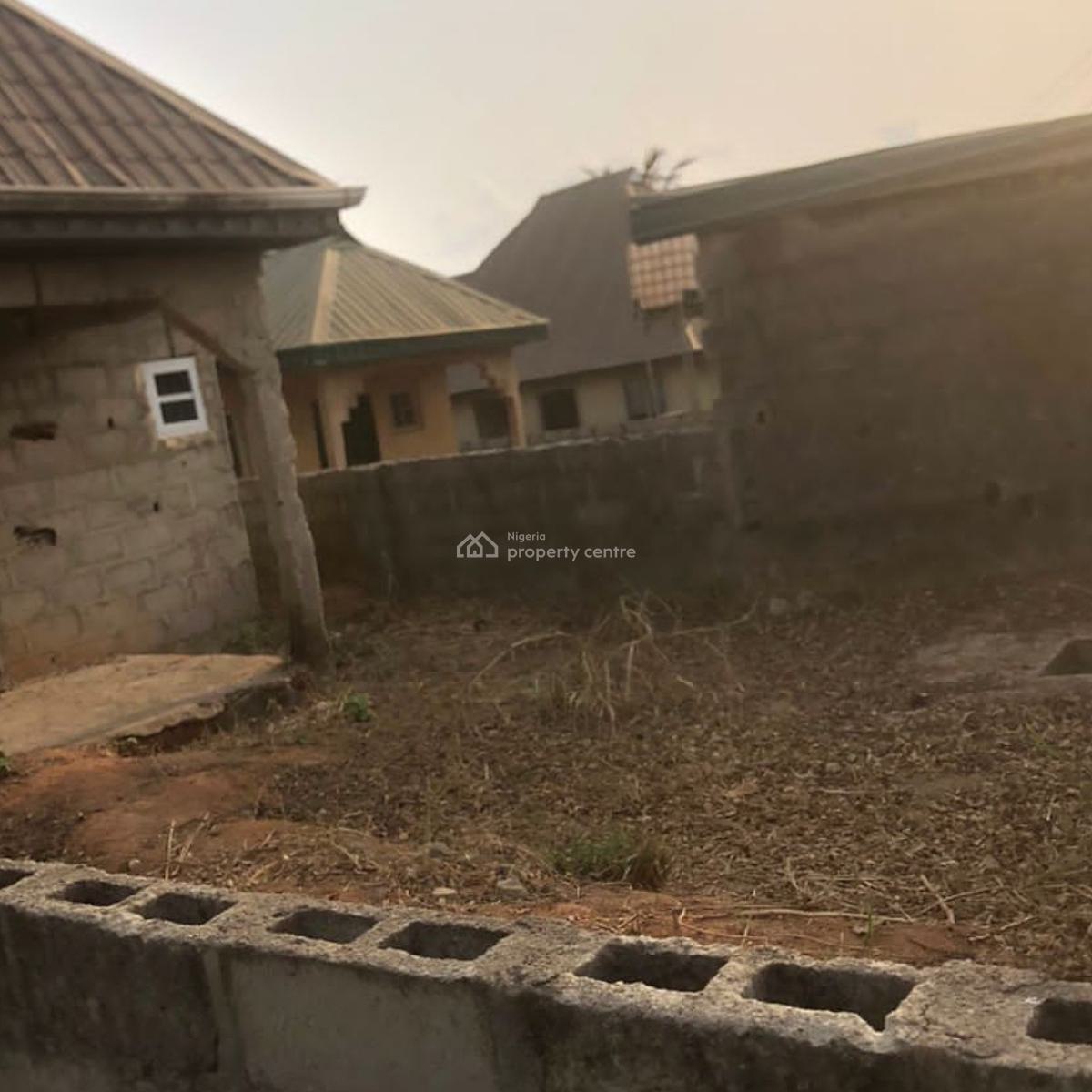 90% Uncomplicated 3bedroom Bungalow at Ikorodu Lagos, Igbe Lake, Ikorodu Lagos, Ikorodu, Lagos, Detached Bungalow for Sale