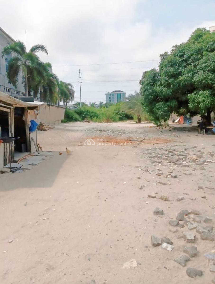 Plot of Land for  in Lekki Close to Oniru Market, Lekki, Lagos, Mixed-use Land for Sale