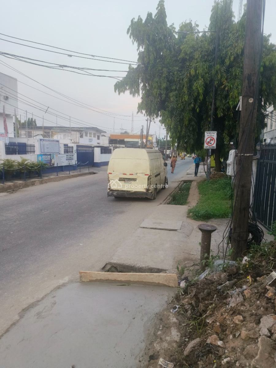 Self Compound and Self Service Office Complex, Off Ikorodu Road, Ilupeju, Lagos, Office Space for Rent