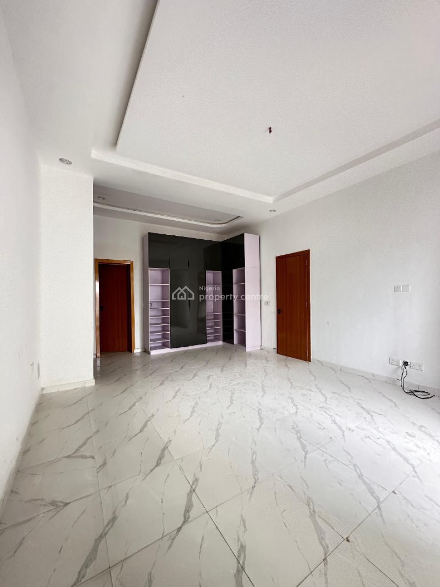 The Aesthetically Pleasing 4bedroom Home, Lekki Phase 1, Lekki, Lagos, Terraced Duplex for Sale