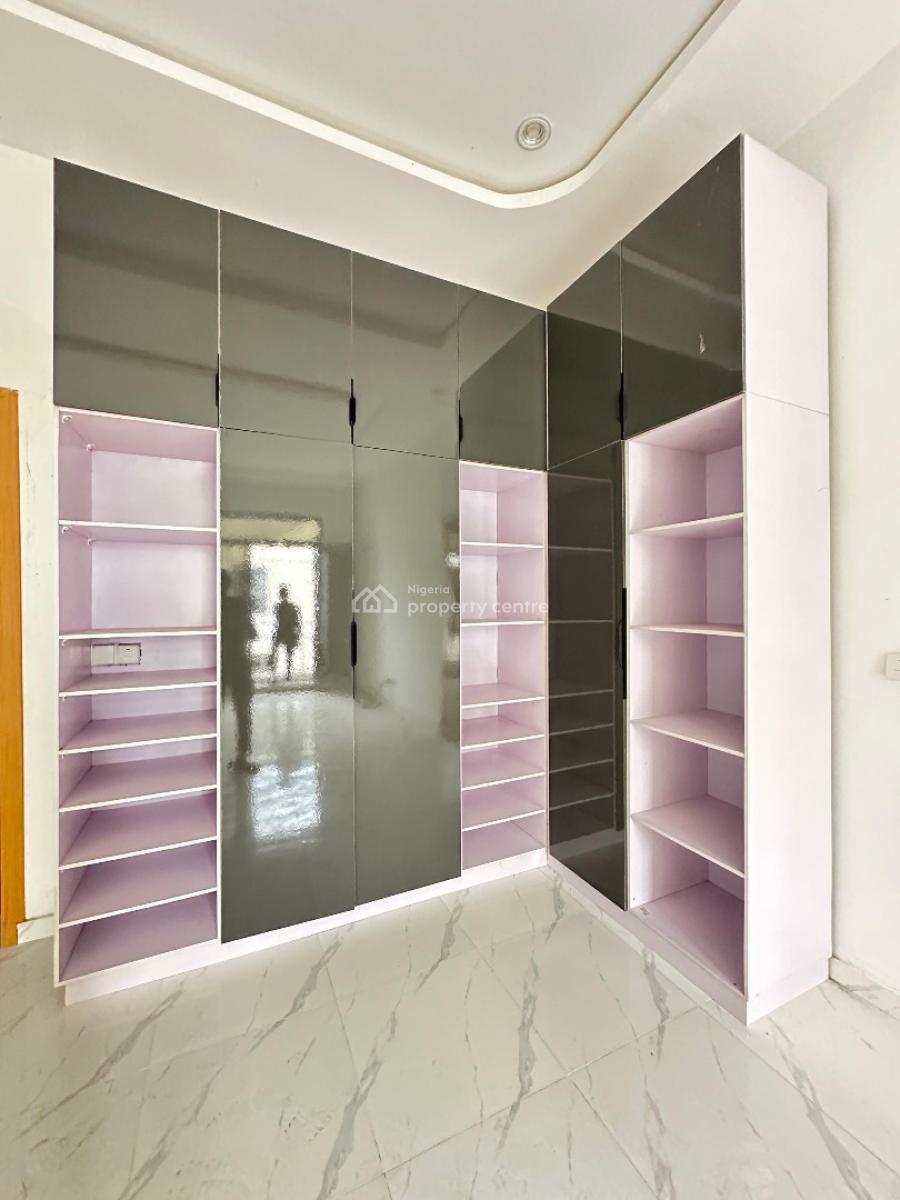 The Aesthetically Pleasing 4bedroom Home, Lekki Phase 1, Lekki, Lagos, Terraced Duplex for Sale