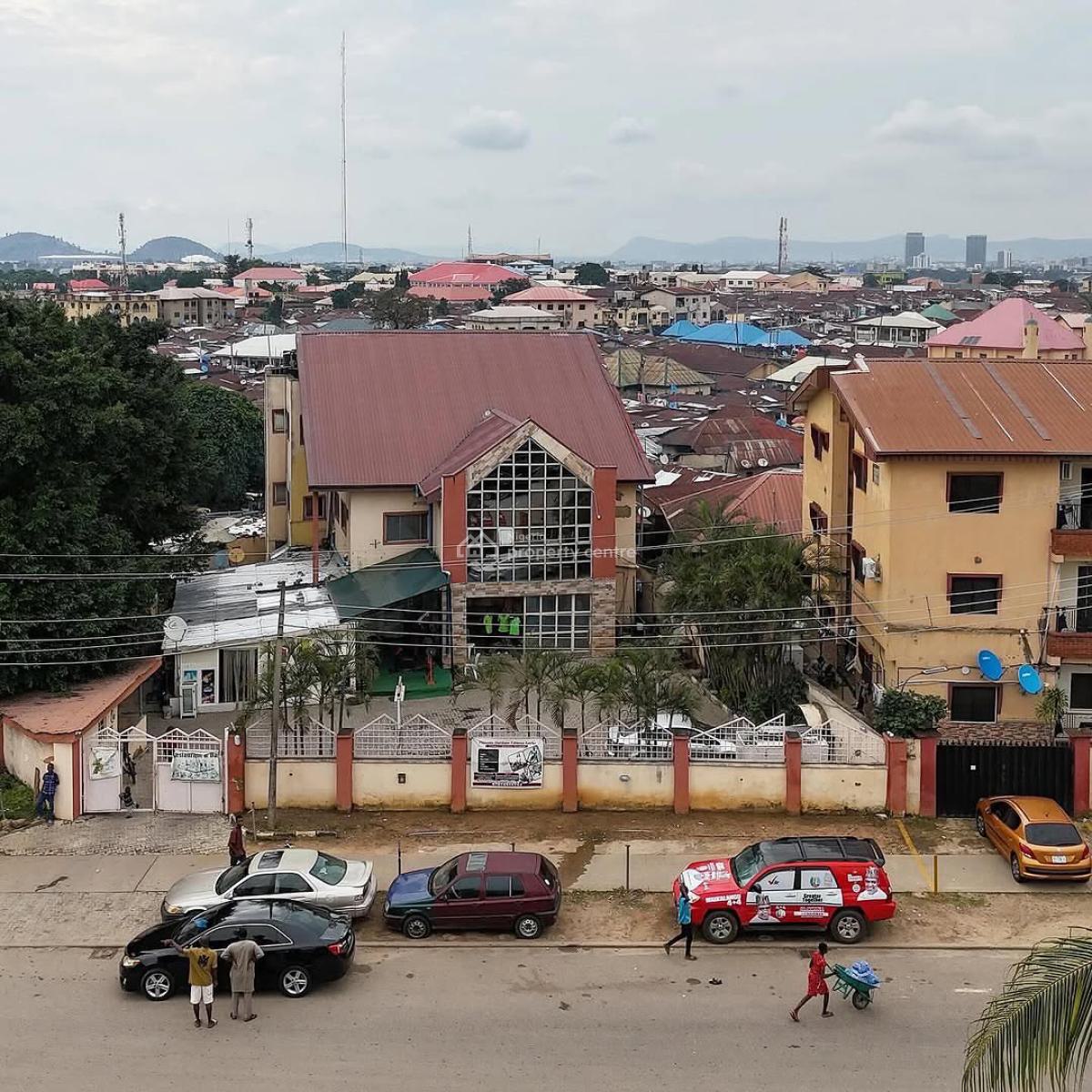 Old Detached Duplex Sitting on 710sqm Land, Garki Ii, Garki, Abuja, Detached Duplex for Sale