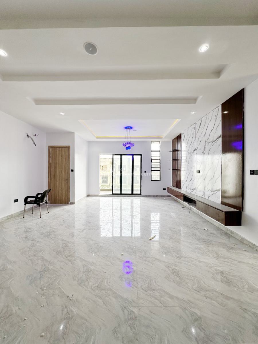 Studio Bedroom Luxury Serviced Apartment, Ikota, Lekki, Lagos, Flat / Apartment for Sale