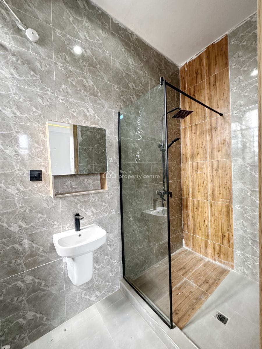Studio Bedroom Luxury Serviced Apartment, Ikota, Lekki, Lagos, Flat / Apartment for Sale