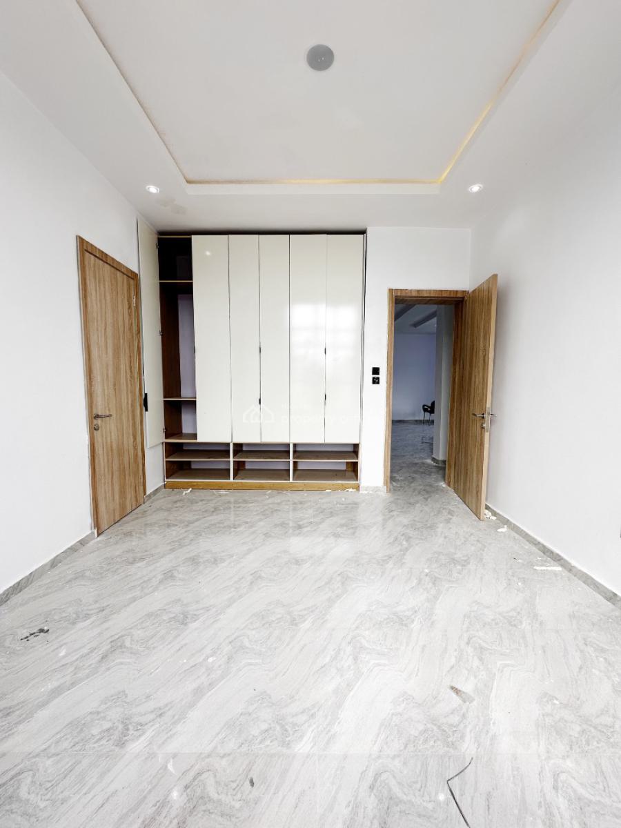 Studio Bedroom Luxury Serviced Apartment, Ikota, Lekki, Lagos, Flat / Apartment for Sale