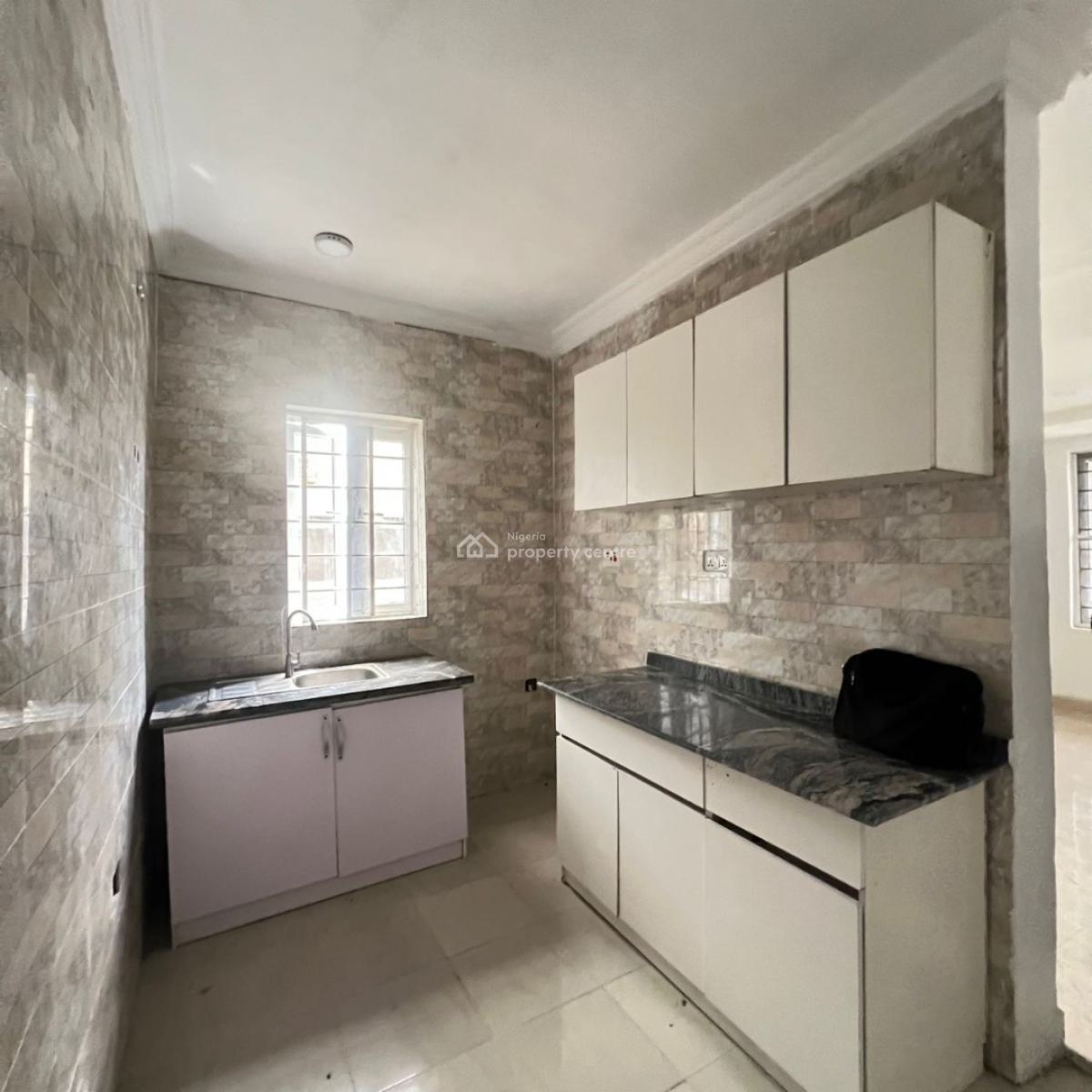 Standard 2bed Apartment in Ikate, Ikate, Lekki, Lagos, Flat / Apartment for Rent