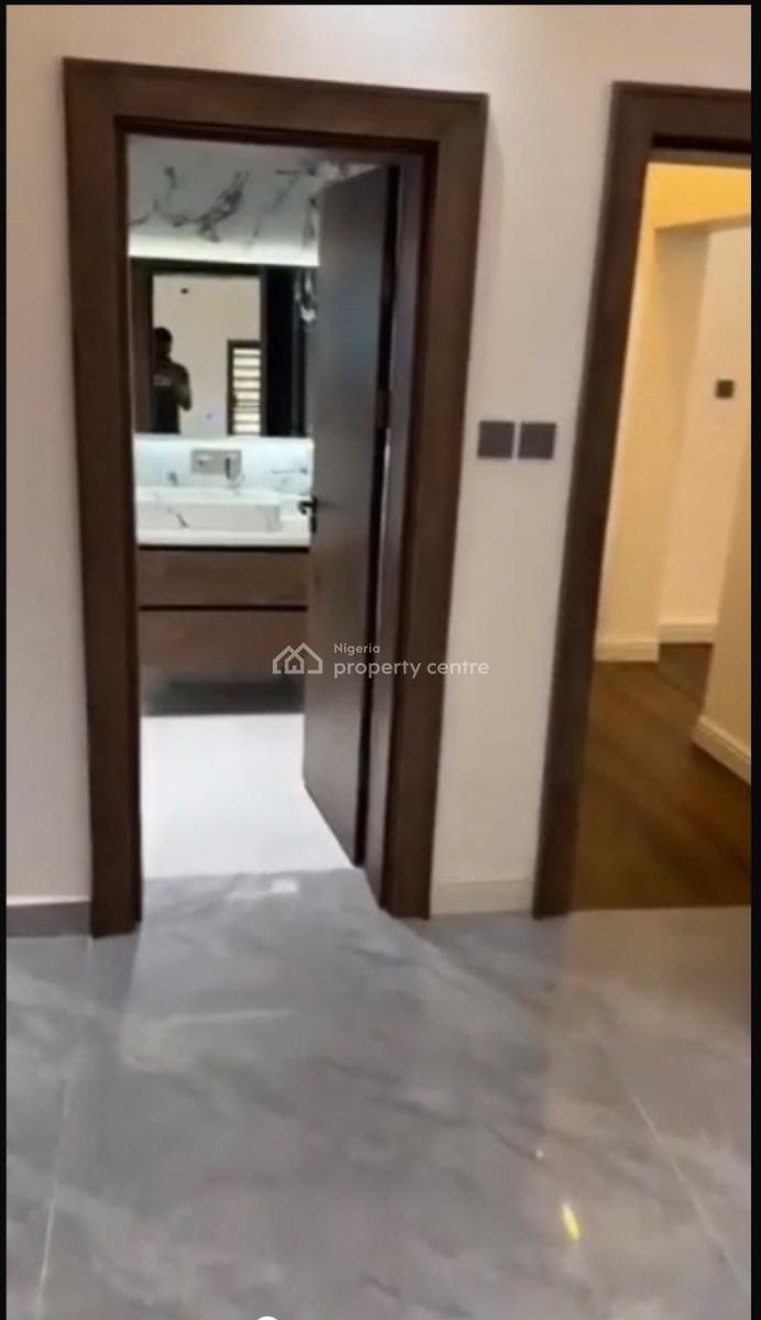 Luxury 3 Bedroom Flat, Ground Floor,in an Estate Estate,, By Mobil, Mabushi, Abuja, Block of Flats for Sale