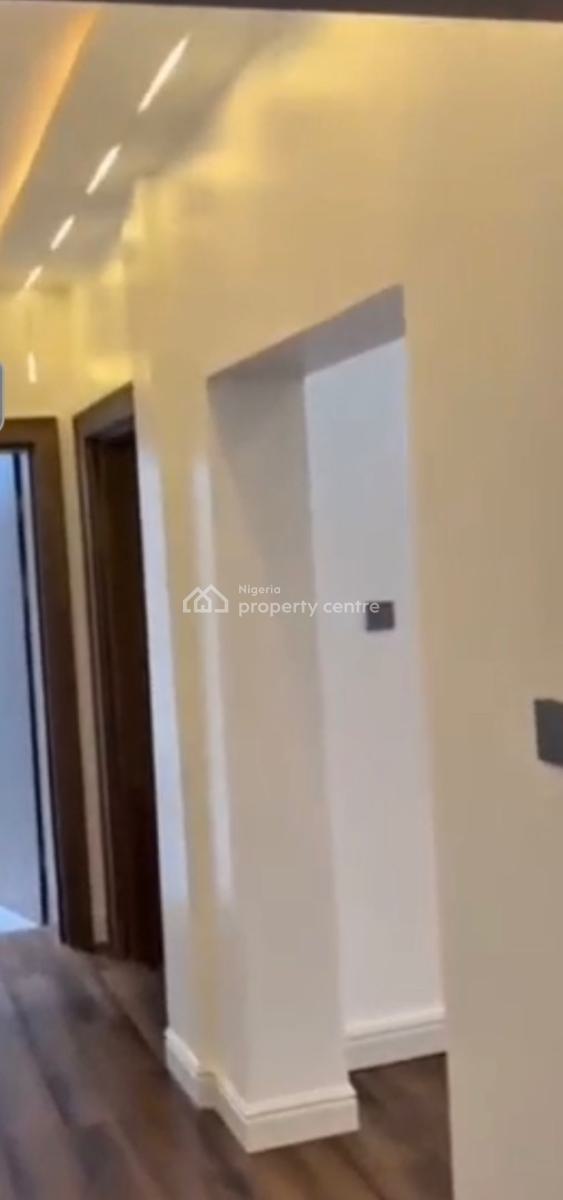 Luxury 3 Bedroom Flat, Ground Floor,in an Estate Estate,, By Mobil, Mabushi, Abuja, Block of Flats for Sale