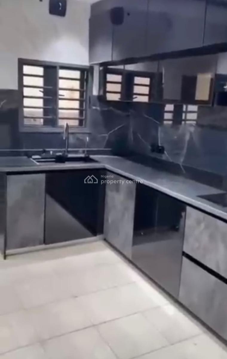 Luxury 3 Bedroom Flat, Ground Floor,in an Estate Estate,, By Mobil, Mabushi, Abuja, Block of Flats for Sale