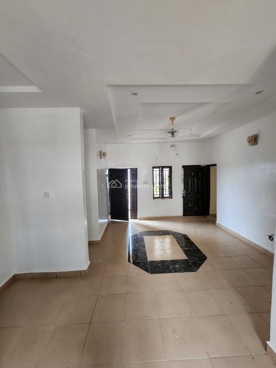 Luxury Two Bedroom Block of Flat, Citizens Avenue Dawaki, Dawaki, Gwarinpa, Abuja, Flat / Apartment for Rent