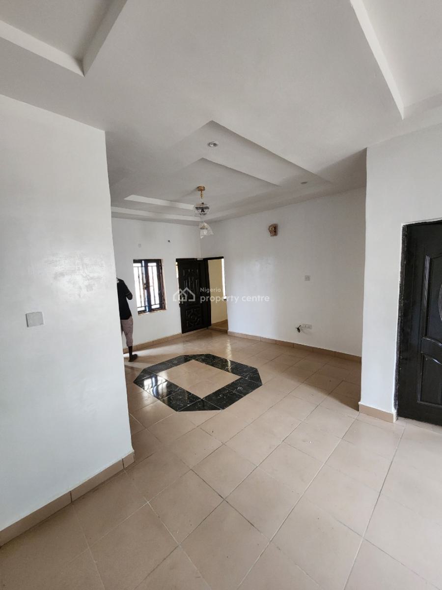 Luxury Two Bedroom Block of Flat, Citizens Avenue Dawaki, Dawaki, Gwarinpa, Abuja, Flat / Apartment for Rent