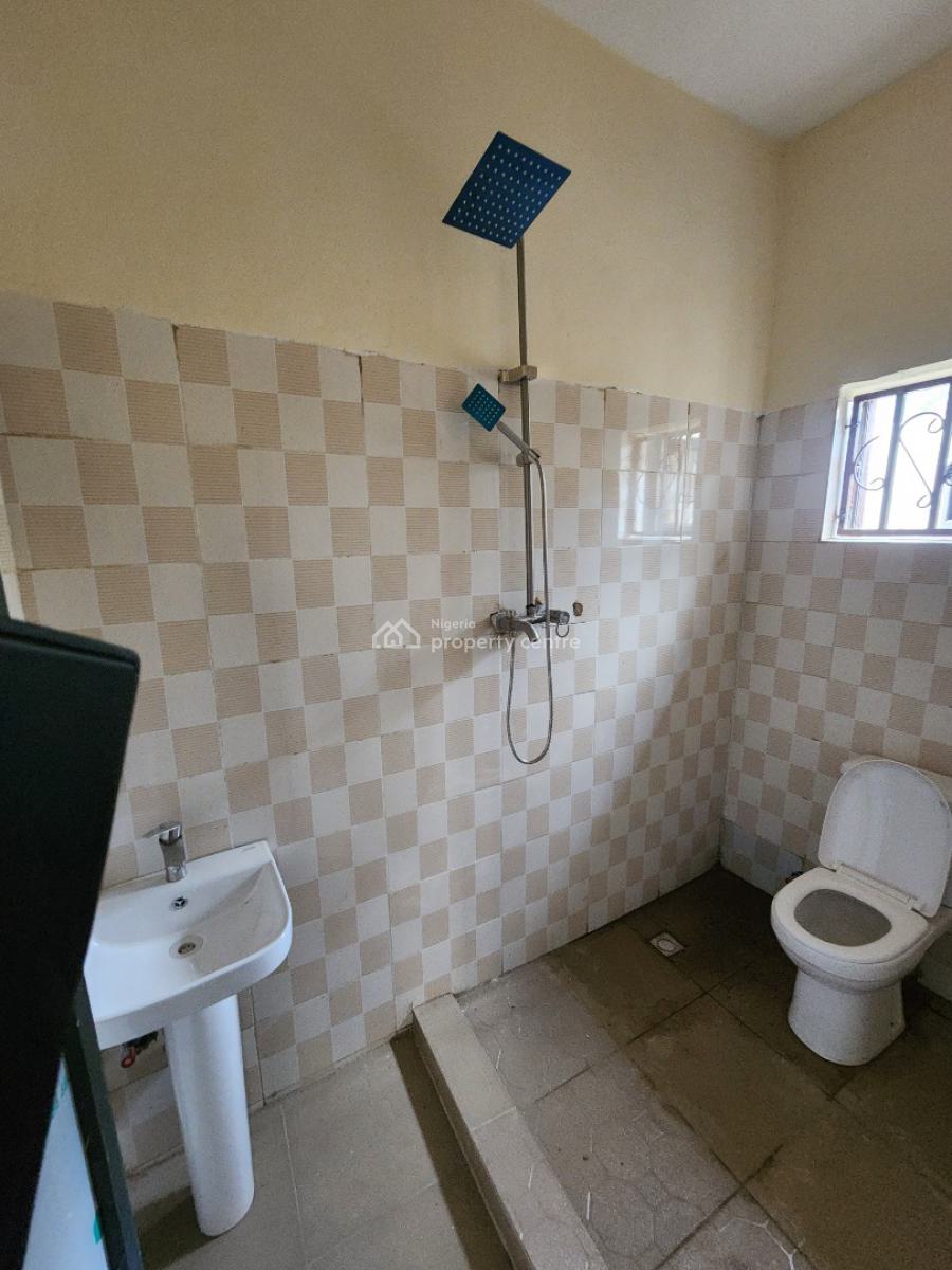 Luxury Two Bedroom Block of Flat, Citizens Avenue Dawaki, Dawaki, Gwarinpa, Abuja, Flat / Apartment for Rent