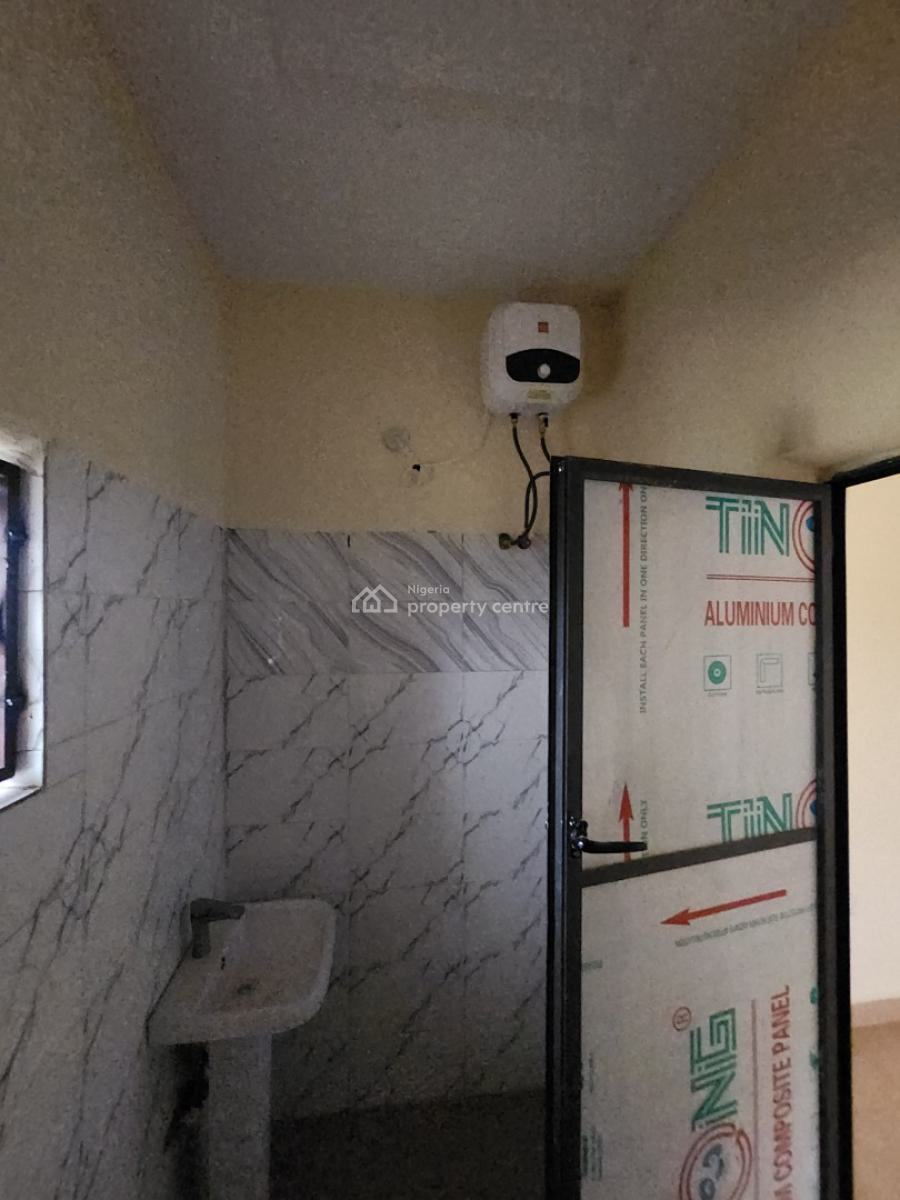 Luxury Two Bedroom Block of Flat, Citizens Avenue Dawaki, Dawaki, Gwarinpa, Abuja, Flat / Apartment for Rent