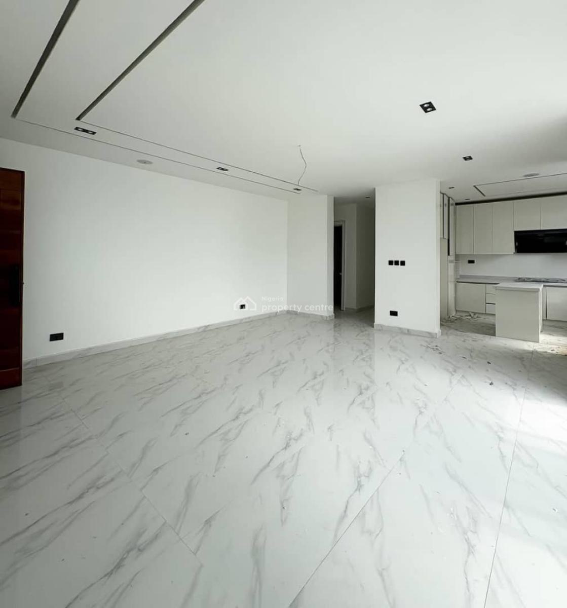 Fully Serviced 2 Bedroom Apartment Available, Lekki Phase 1, Lekki, Lagos, Flat / Apartment for Sale