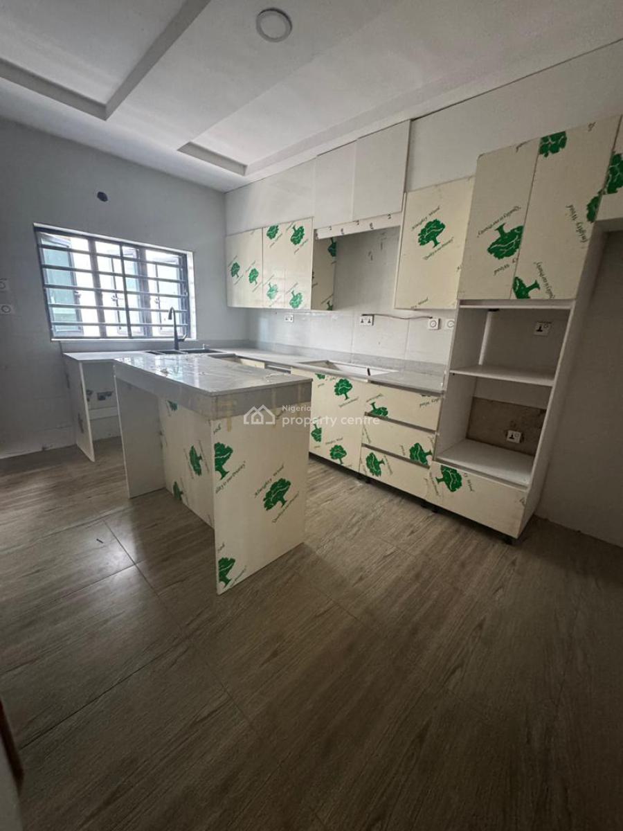 4-bedroom Terrace Duplex with Bq, Lekki Phase 1, Lekki, Lagos, Terraced Duplex for Rent