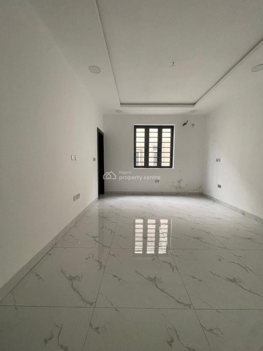 Contemporary 2 Bedroom Apartment Bedroom in a Serene Environment, Lekki Phase 1, Lekki Phase 1, Lekki, Lagos, Block of Flats for Sale