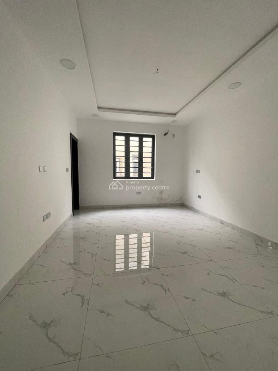 Contemporary 2 Bedroom Apartment Bedroom in a Serene Environment, Lekki Phase 1, Lekki Phase 1, Lekki, Lagos, Block of Flats for Sale