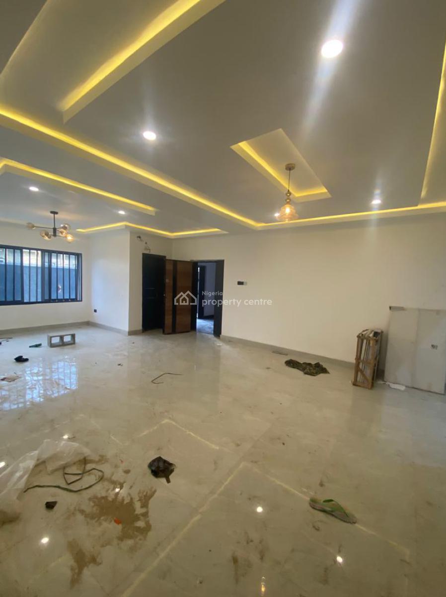 a Magnificent 2bedromm, Behind Peninsula Garden Ajay Lagos, Lekki Phase 2, Lekki, Lagos, Flat / Apartment for Rent