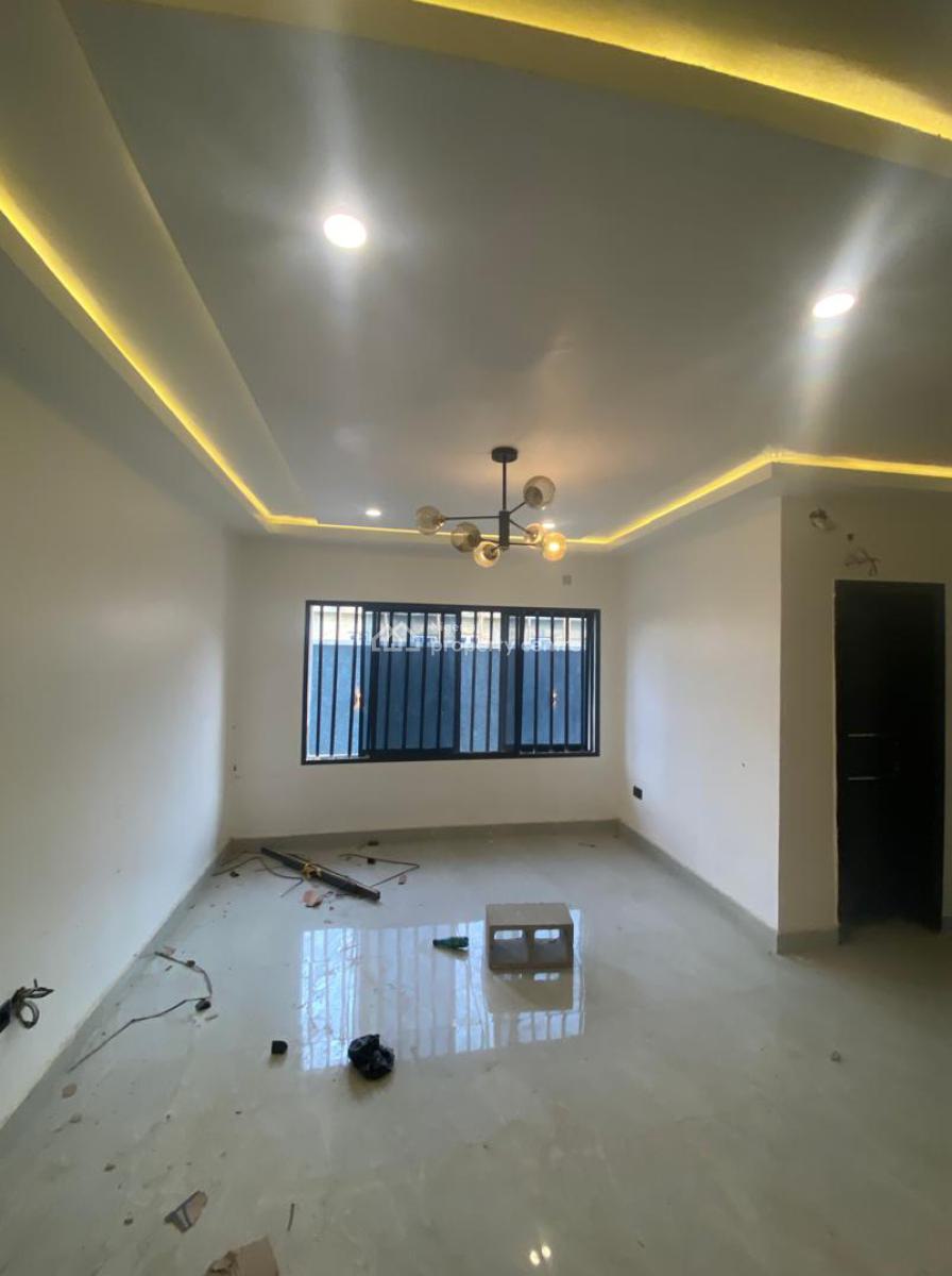 a Magnificent 2bedromm, Behind Peninsula Garden Ajay Lagos, Lekki Phase 2, Lekki, Lagos, Flat / Apartment for Rent