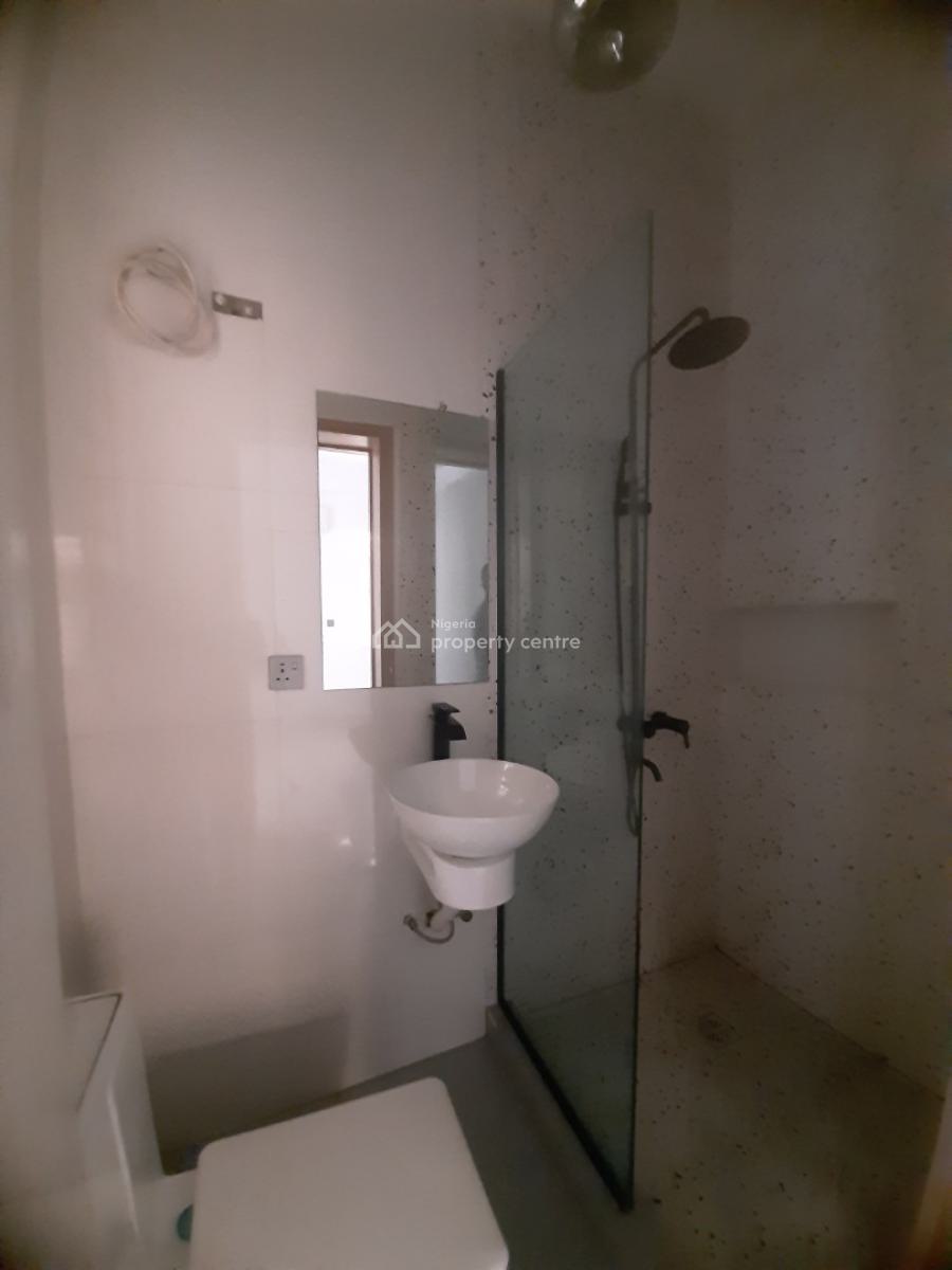 Serviced 2 Bedroom En-suite Flat. It Will Come Fitted with Open Kitche, Victoria Island (vi), Lagos, Flat / Apartment for Rent