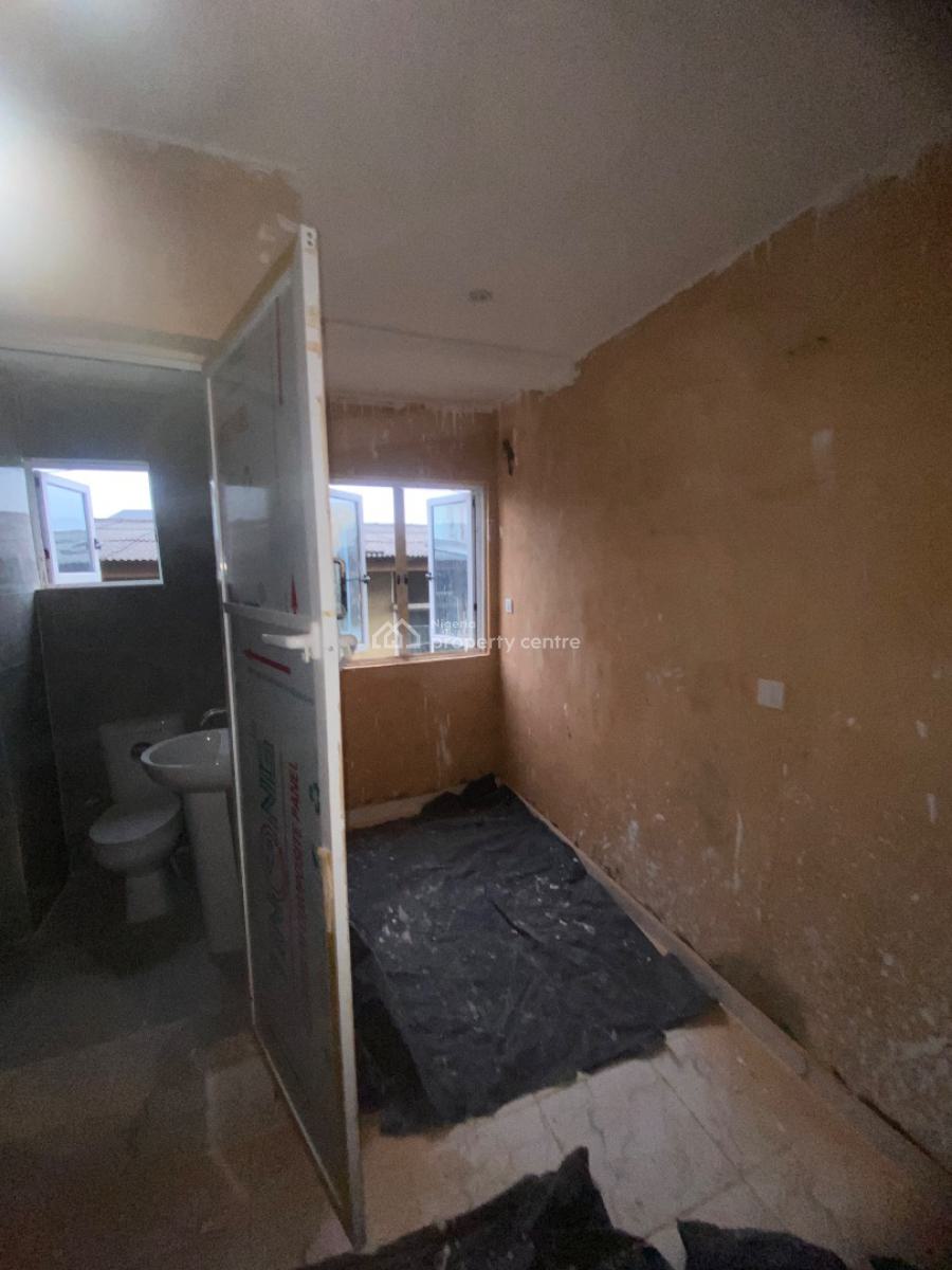 Looking for Comfort and Convenience in Yaba? this Newly Built 2-bedroo, Yaba, Yaba, Lagos, Flat / Apartment for Rent