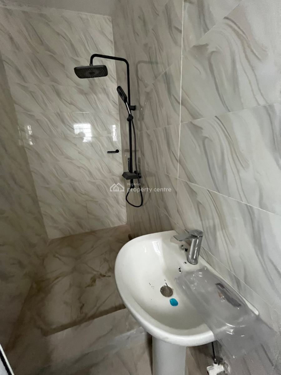 Newly Built  2 Bedrooms Apartment, Ilasan, Ikate, Lekki, Lagos, Flat / Apartment for Rent