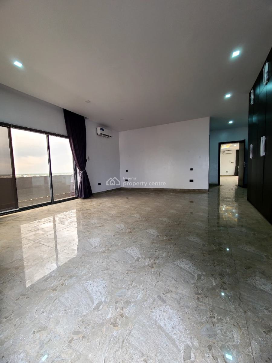 Luxury and Spacious 3 Bedroom Penthouse with Pool &elevator at Gbagada, Ifako, Gbagada, Lagos, Flat / Apartment for Sale