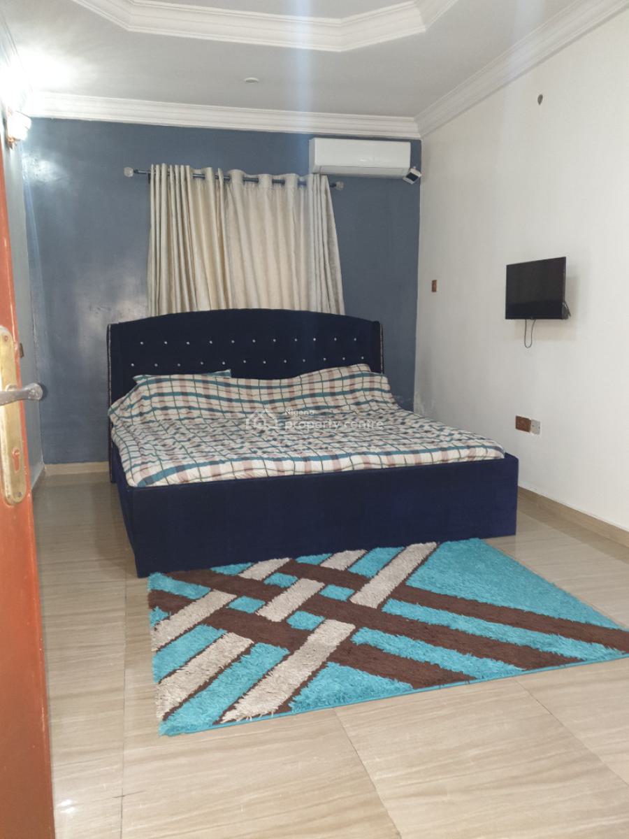 Spacious 2bedroom Flat with Inverter an Solar Panel, Ologolo, Lekki, Lagos, Flat / Apartment for Rent