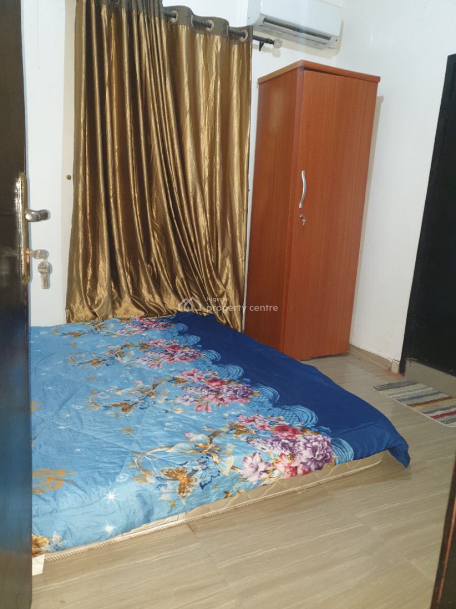 Spacious 2bedroom Flat with Inverter an Solar Panel, Ologolo, Lekki, Lagos, Flat / Apartment for Rent