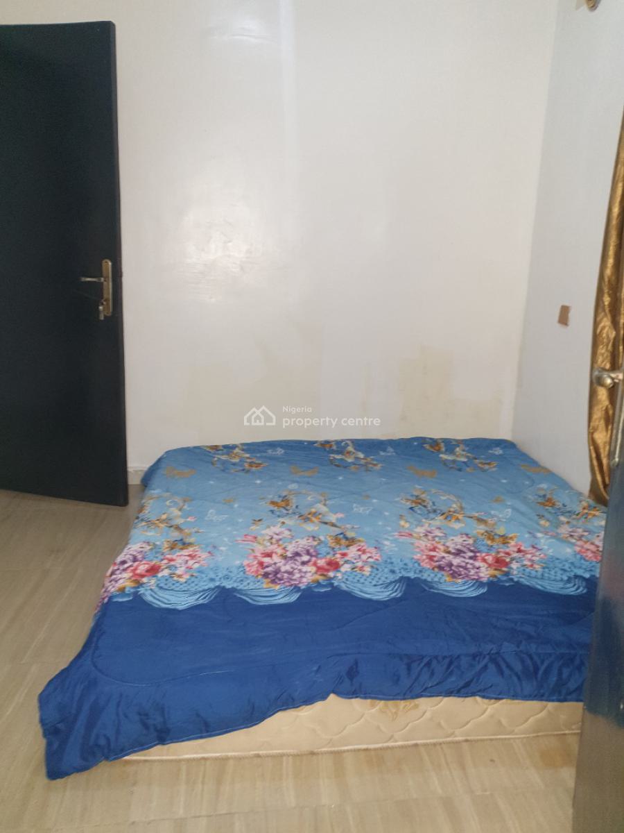 Spacious 2bedroom Flat with Inverter an Solar Panel, Ologolo, Lekki, Lagos, Flat / Apartment for Rent