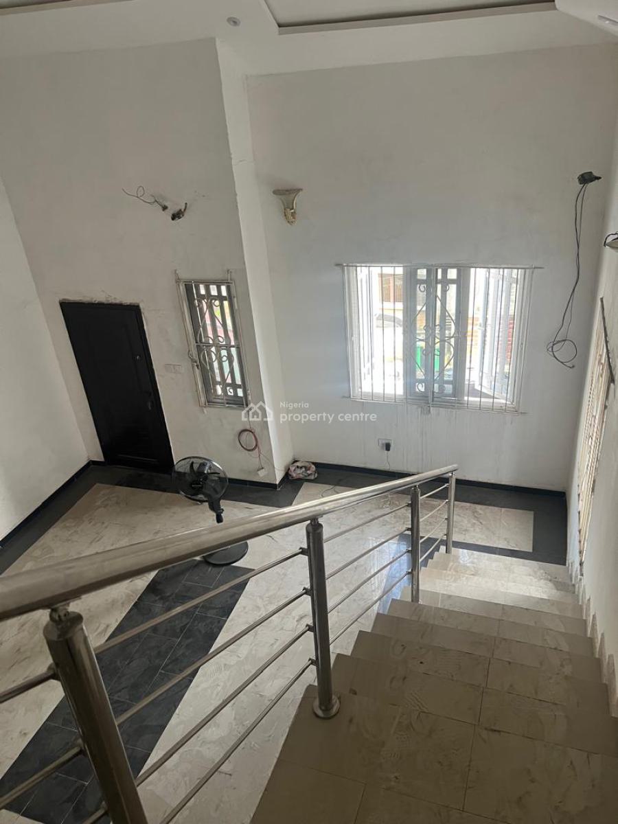 Magnificent 8 Bedroom Twin Duplexes, Anibaloye, Anthony, Anthony, Maryland, Lagos, Semi-detached Duplex for Sale