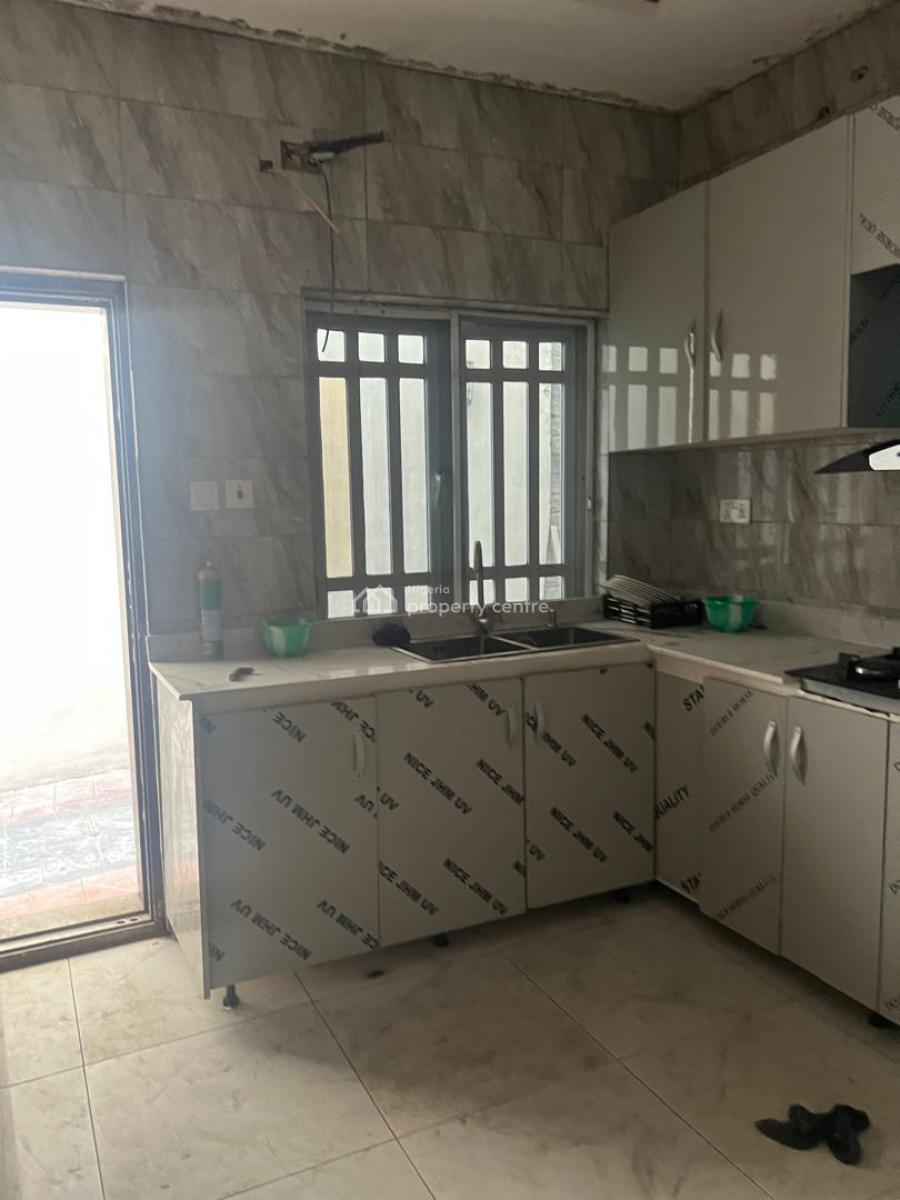 Magnificent 8 Bedroom Twin Duplexes, Anibaloye, Anthony, Anthony, Maryland, Lagos, Semi-detached Duplex for Sale