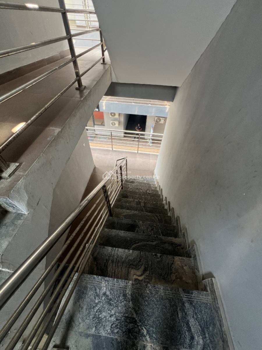 100sqm Shop/commercial Space on a Major Road, Lekki Phase 1, Lekki, Lagos, Commercial Property for Rent