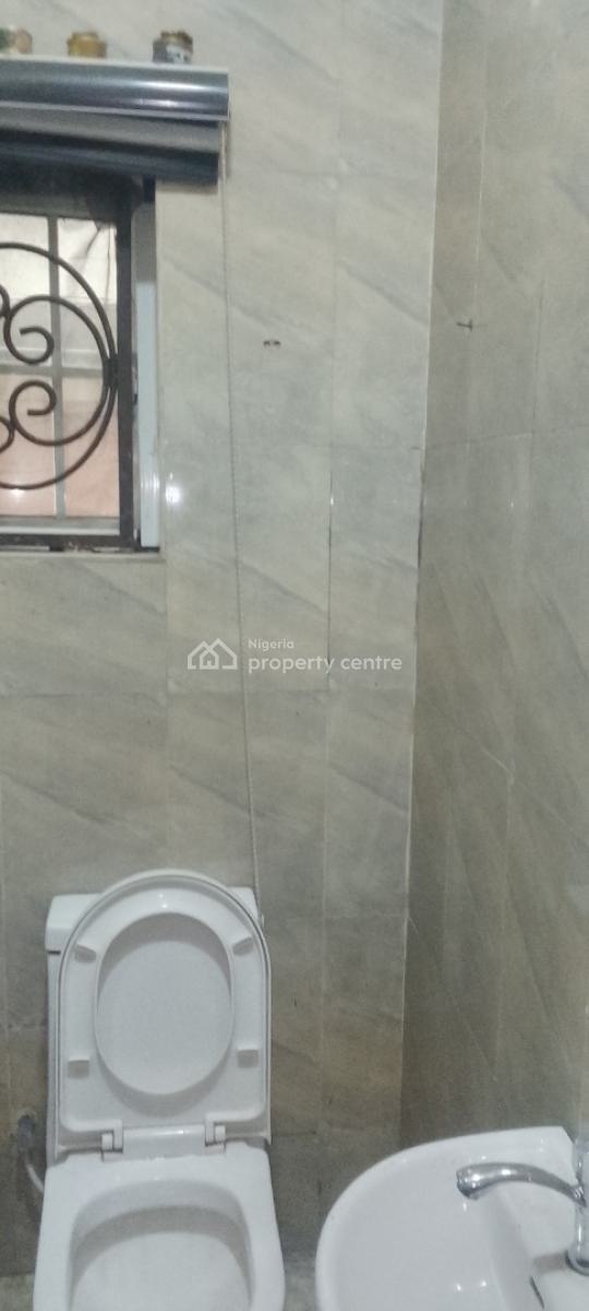 a Luxurious Master Bedroom with Standard Kichen, Chevy View  Estate Chevron, Lekki, Lagos, Self Contain (single Rooms) for Rent